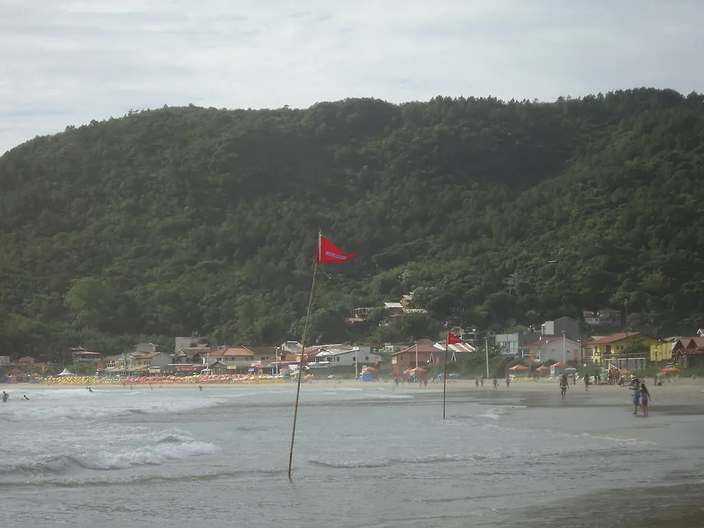 J E E Apartamentos Na Barra Da Lagoa Florianopolis Brazil
