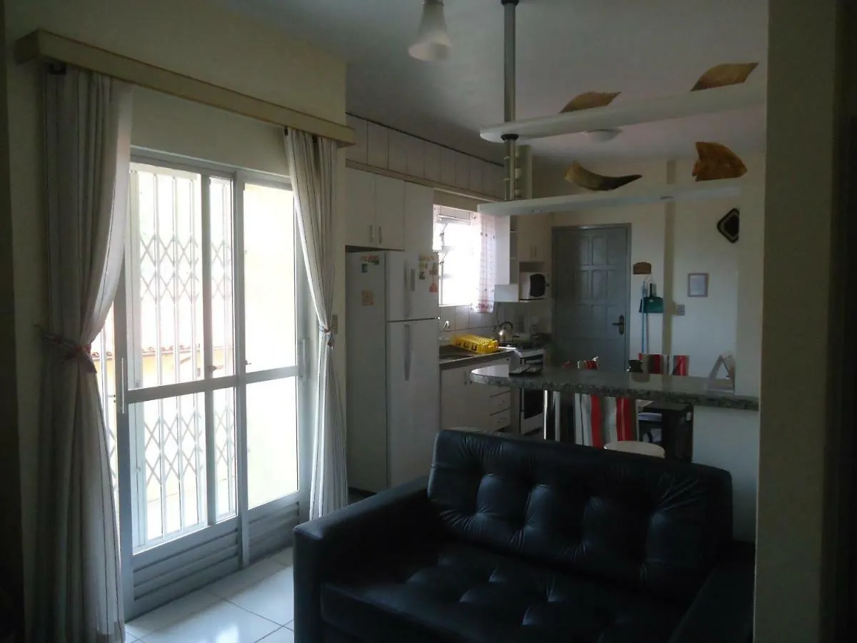J E E Apartamentos Na Barra Da Lagoa Florianopolis Brazil